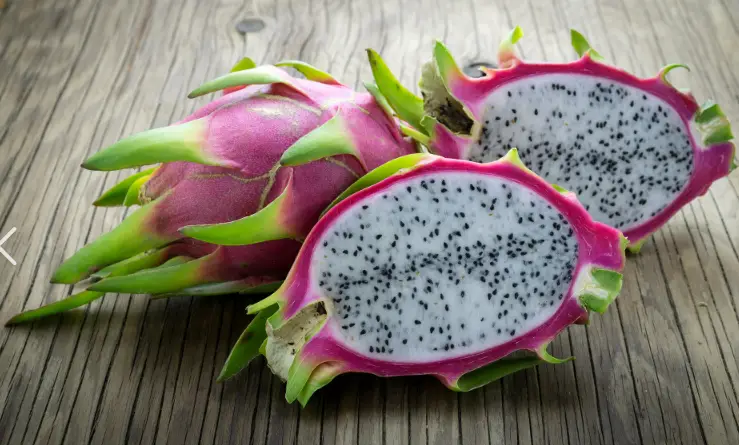 Dragon Fruit: The Ultimate Guide to Health Benefits and Recipes