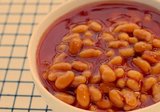 Crowd-Pleasing Baked Beans