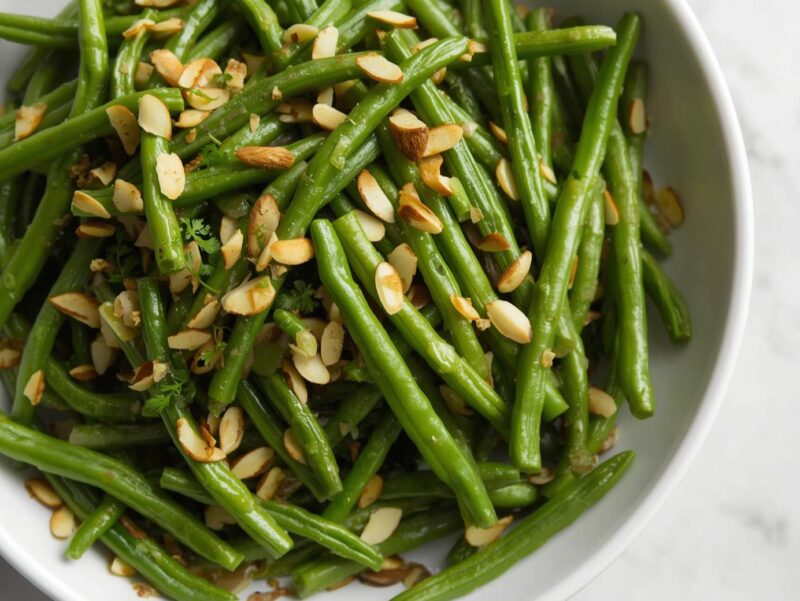 Garlicky Green Beans Almondine