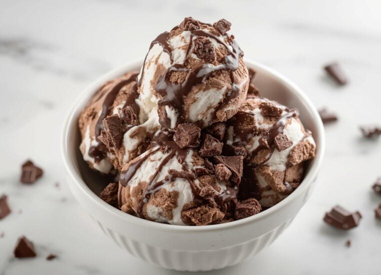 How to Make Mississippi Mud Ice Cream at Home
