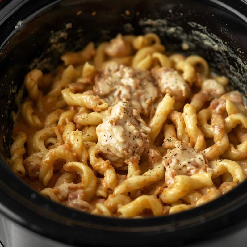 Creamy Chicken Alfredo Pasta