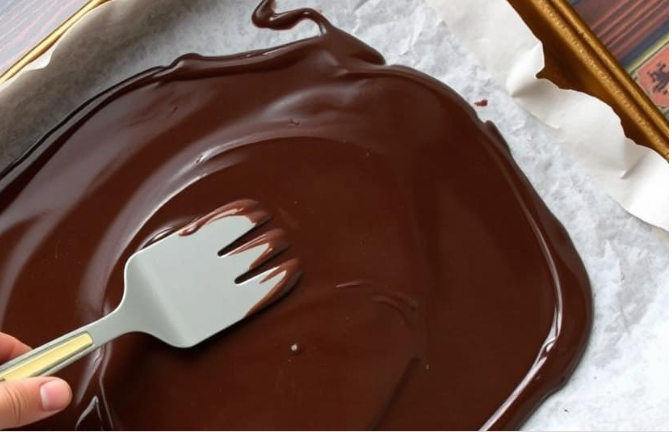 Chocolate Peanut Butter Bark